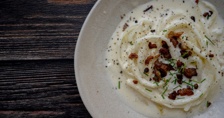 Spaghettoni d’asperges, crème de parmesan et lard [Esquisse]