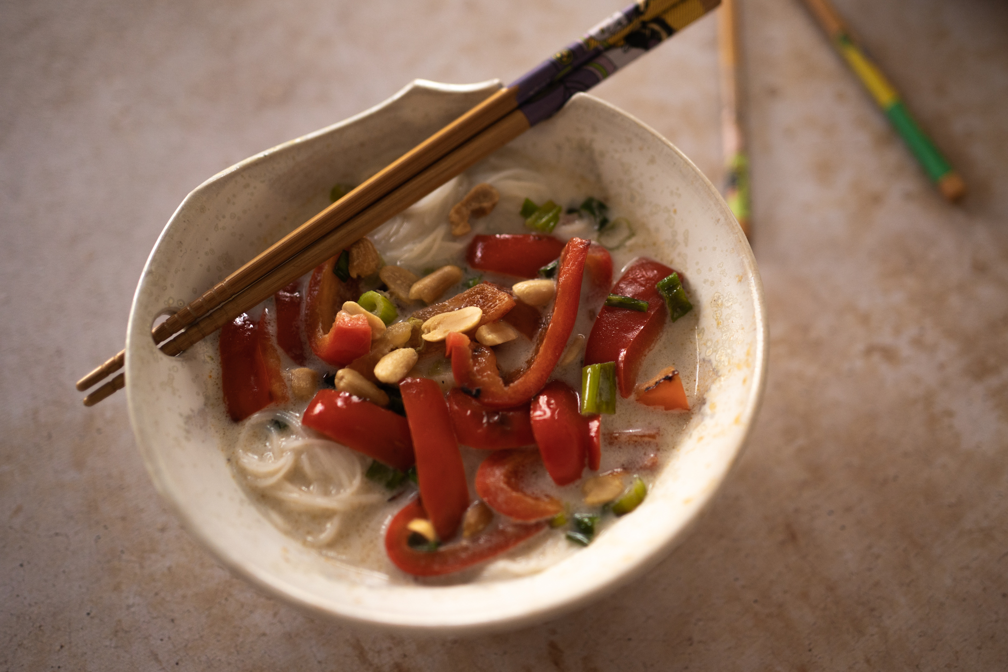 Bouillon gingembre, citronnelle et lait de coco