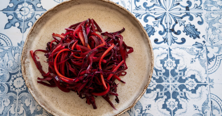 Coleslaw chou rouge, carottes et betteraves