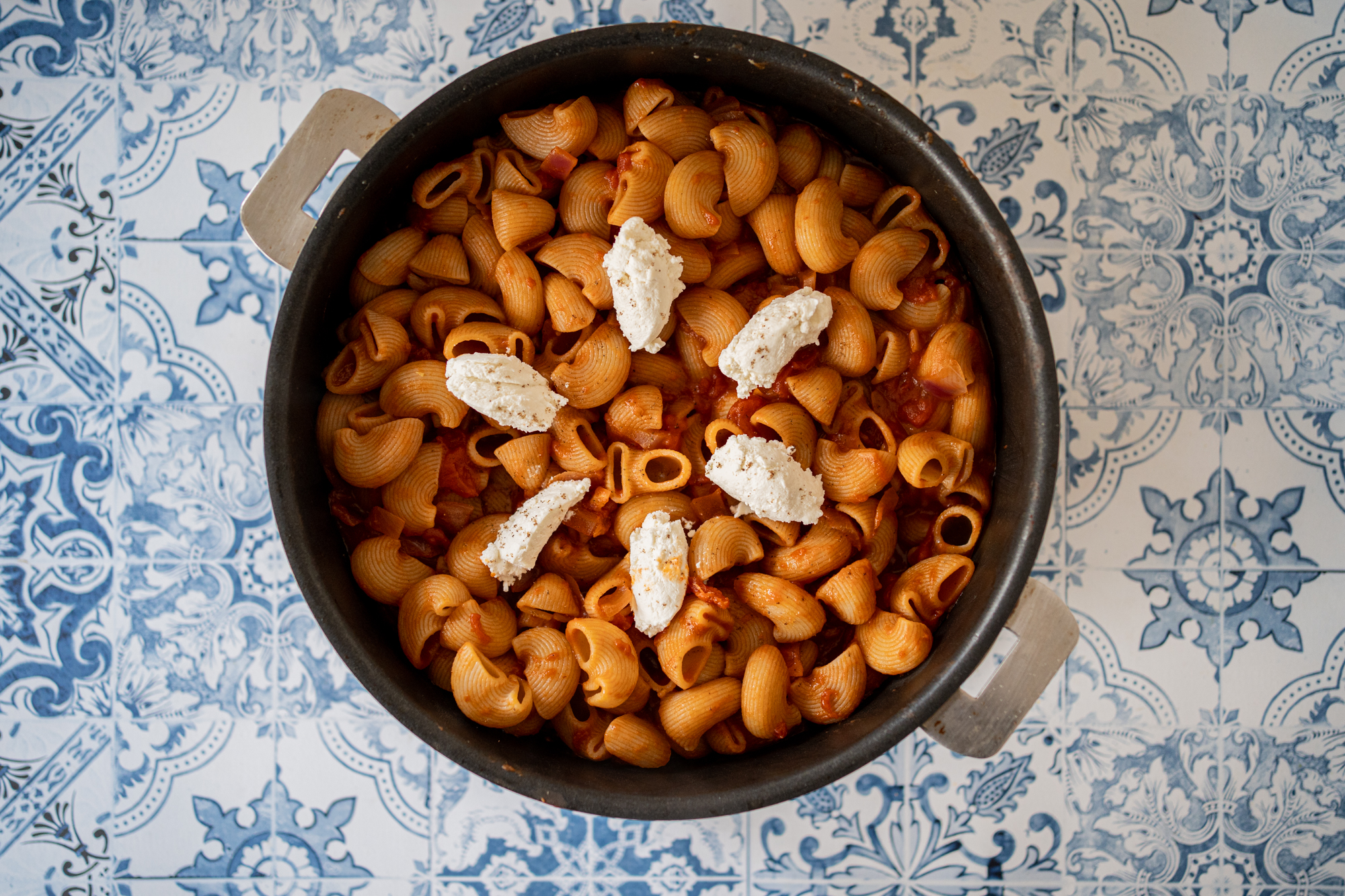 Pasta tomato e ricotta