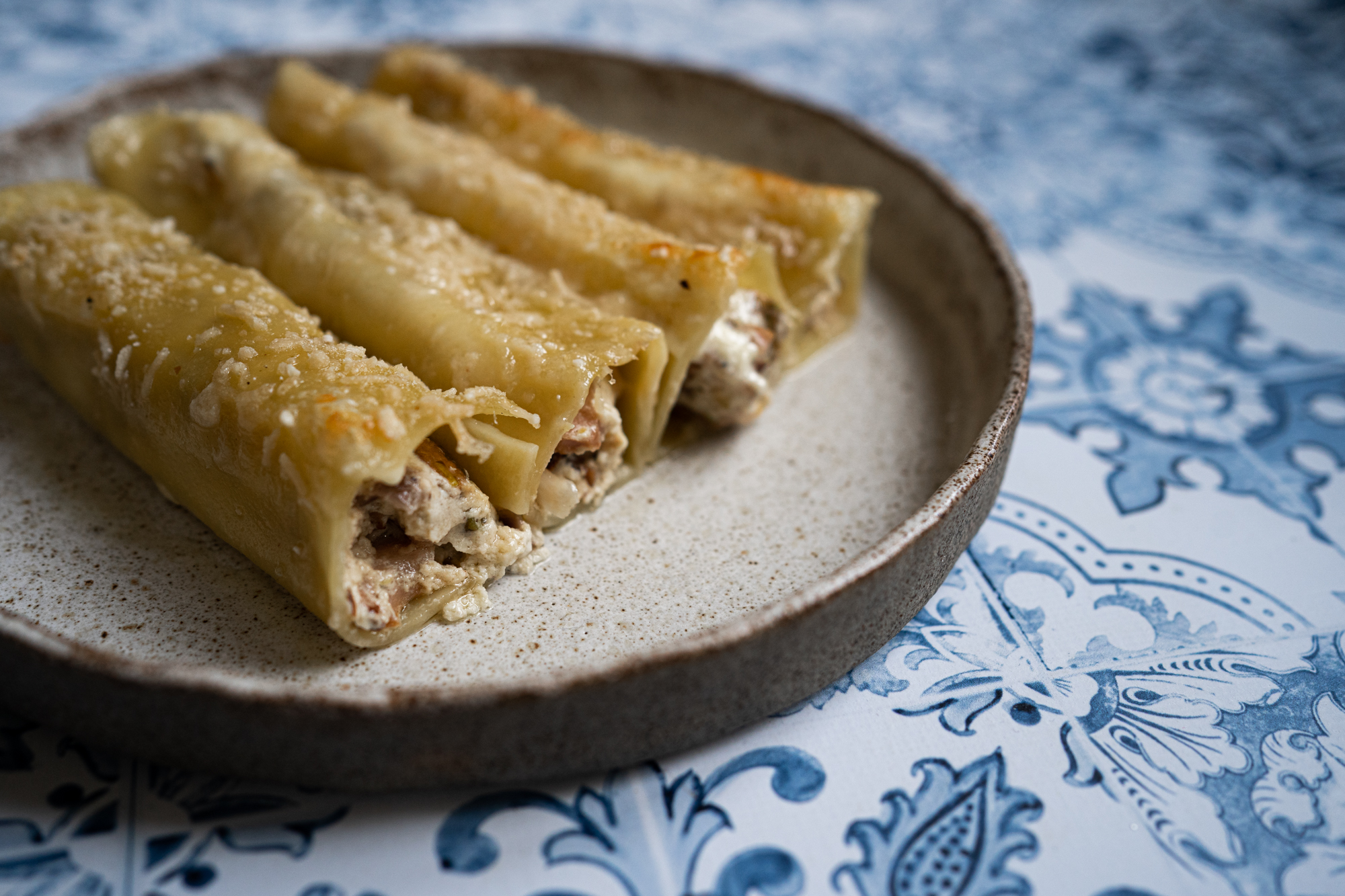 Cannelloni ricotta, mortadelle et pistaches