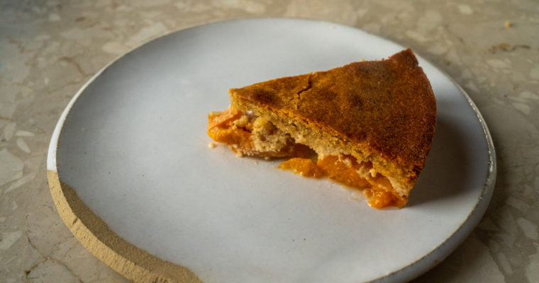 Gâteau abricots, amandes et seigle