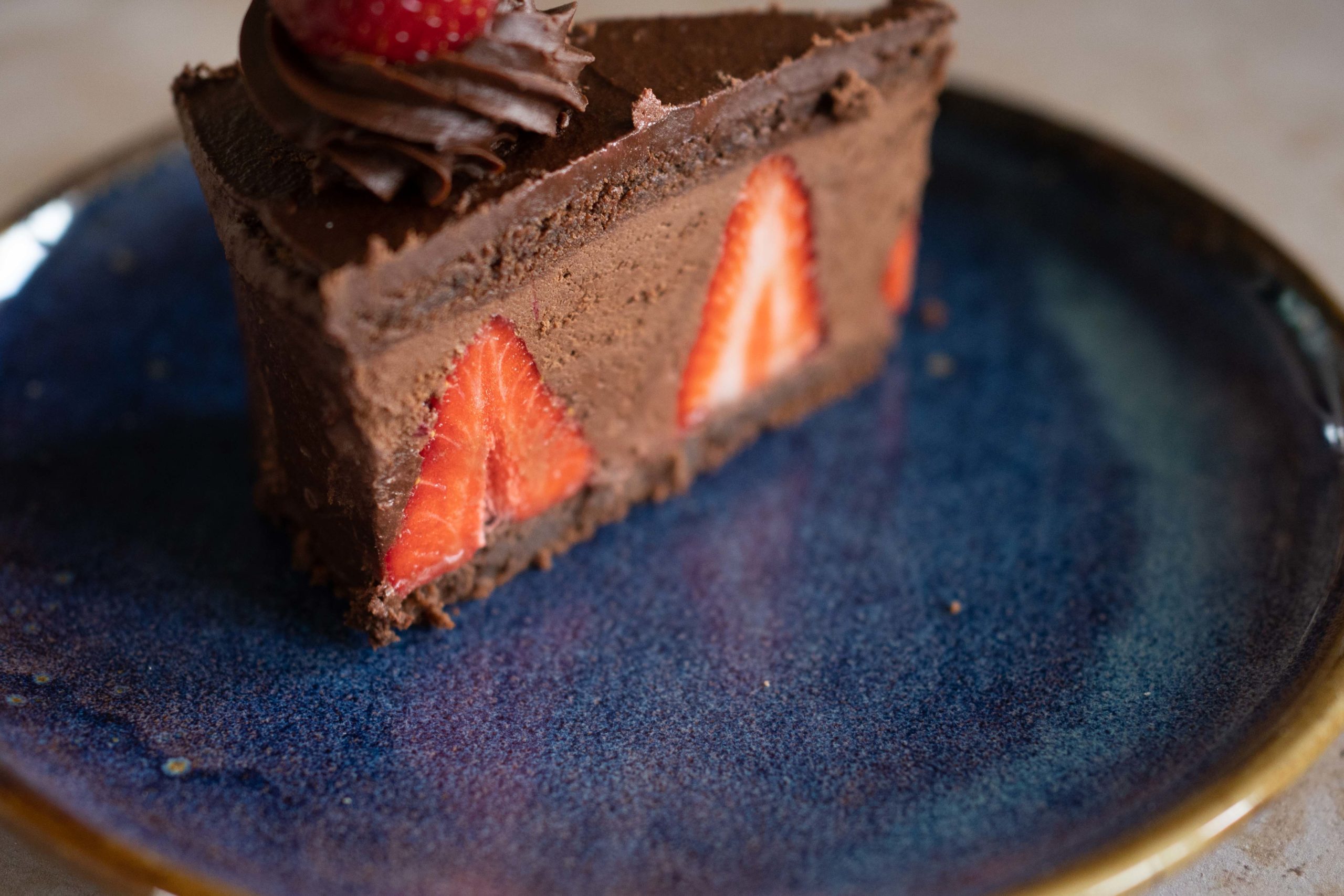 Gâteau fraises et mousse au chocolat