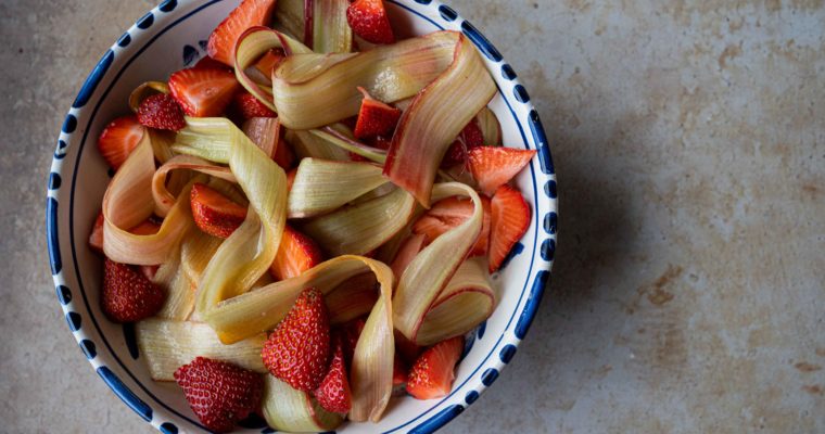 Panna cotta verveine, rhubarbe et fraises