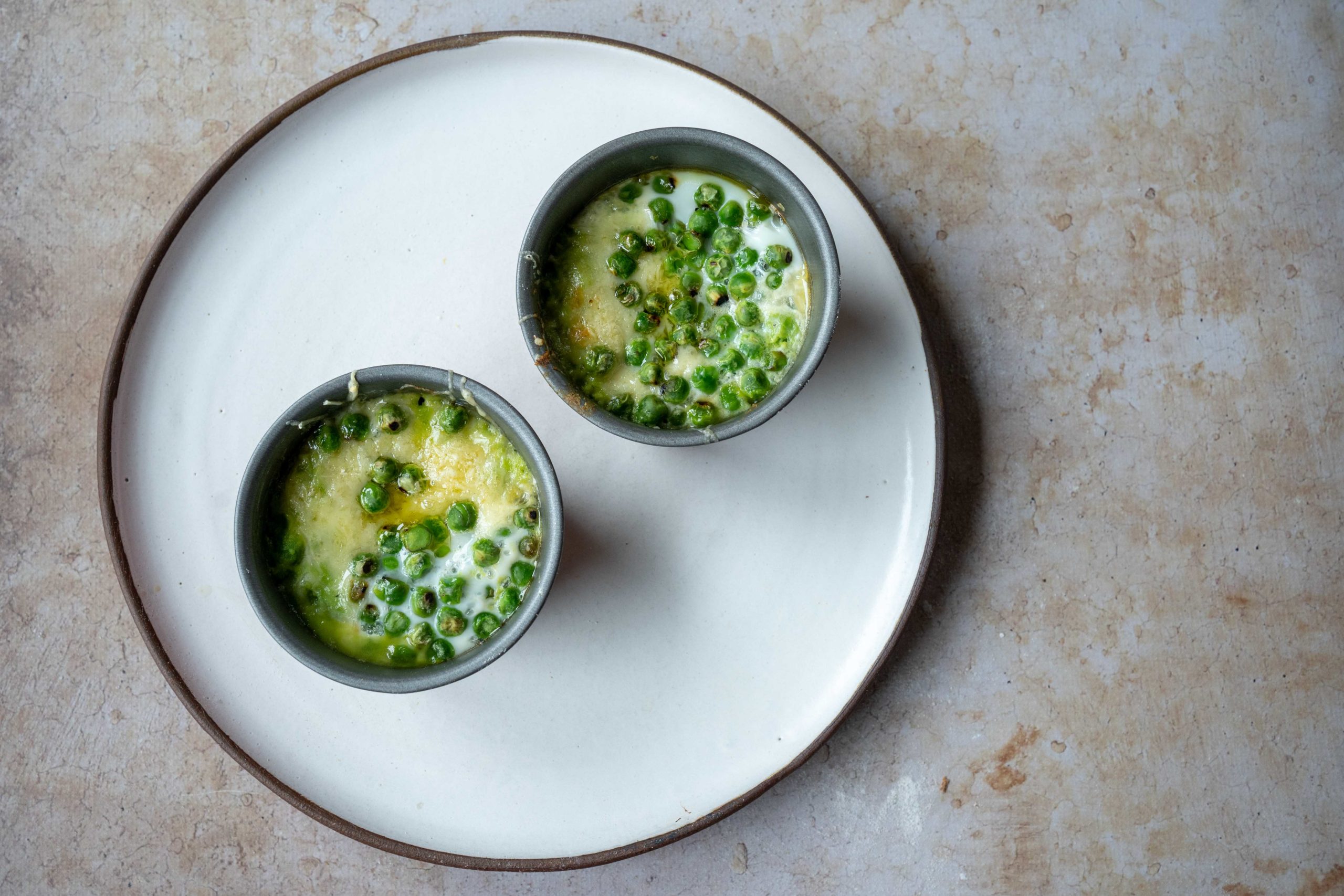 Œufs cocotte aux petits pois