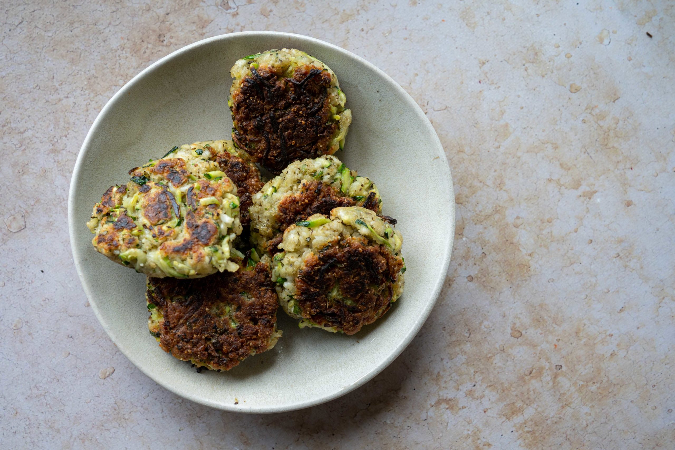 Galettes courgettes et halloumi