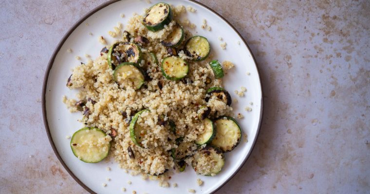 Quinoa, courgettes, pistaches et citron confit