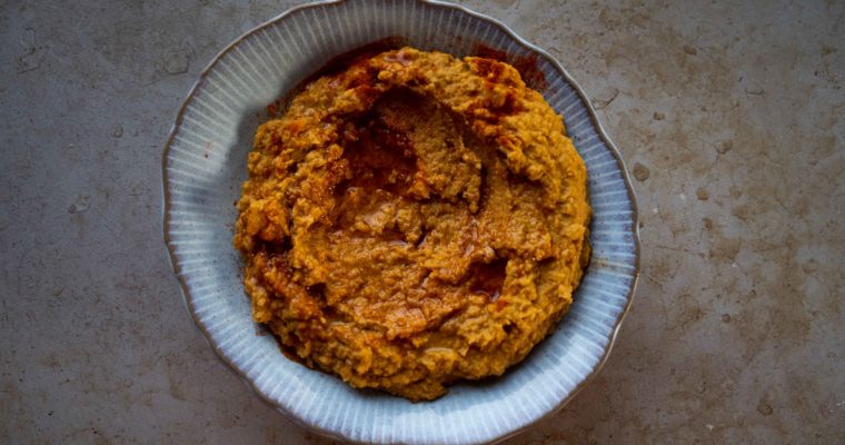 Houmous poivrons grillés et paprika